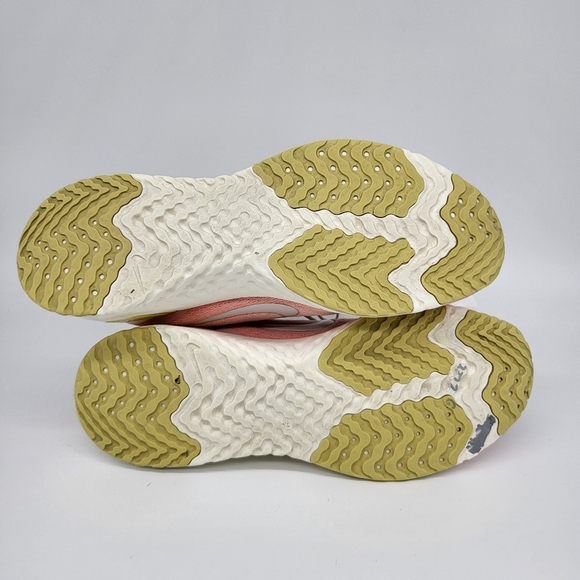 Nike Odyssey React Women's Running Shoes Size 11 - Picture 7 of 8